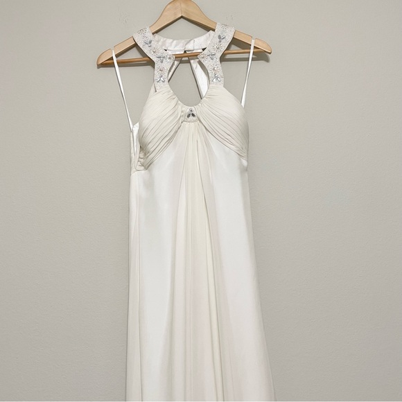 AIDAN MATTOX SILK IVORY BEADED KEYHOLE NECK EVENING GOWN SIZE 6 - Picture 3 of 13